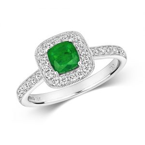 18KT 32 Diamonds 0.32ct 1 Emerald 0.60ct 2.50g