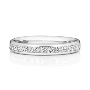 WHITE GOLD PRINCESS CUT CHANNEL SET G VS